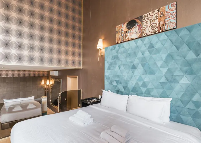 Πανσιόν Penthouse - Private 4*