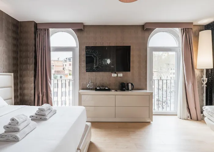 Πανσιόν Penthouse - Private 4*