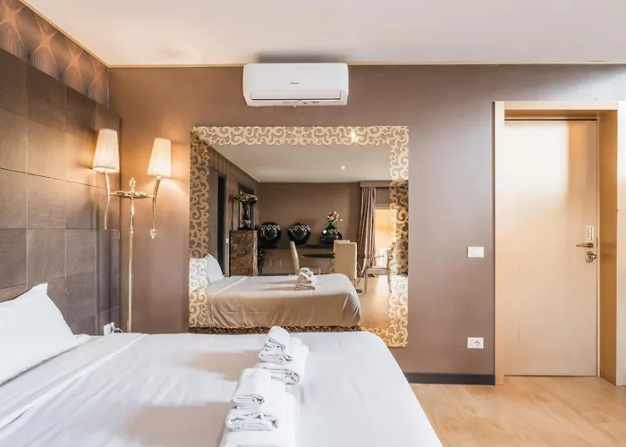 Penthouse - Private