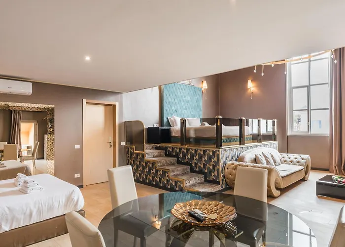 Penthouse - Private Πανσιόν